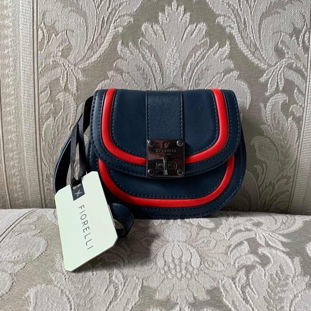 NWT Fiorelli Ciara leather wristlet - Picture 3 of 8